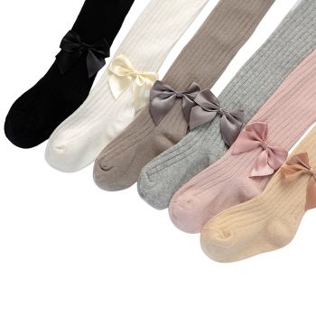 Czarne Rajtuzy Prążkowane Rajstopki Prążek Rajstopy Dziecięce Z Kokardkami 6-8L