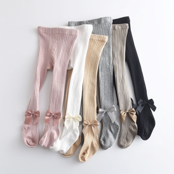 Czarne Rajtuzy Prążkowane Rajstopki Prążek Rajstopy Dziecięce Z Kokardkami 4-6L