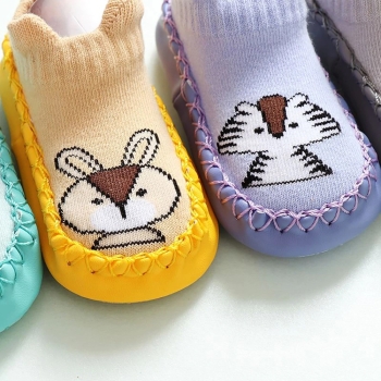 Miękkie Buciki Do Żłobka Przedszkola Kapcie Dziecięce Z Podeszwą Antypoślizgową Skarpetki Buty Niechodki 14Cm 12-18Mcy Eu 20/21